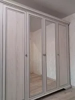 Шкаф четырехдверный 4D2S Вайт серебро Гербор — Фото 4