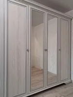 Шкаф четырехдверный 4D2S Вайт серебро Гербор — Фото 5